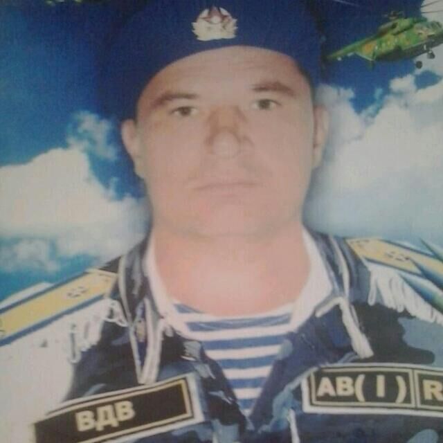  46845128  Sergei, 53 ,    