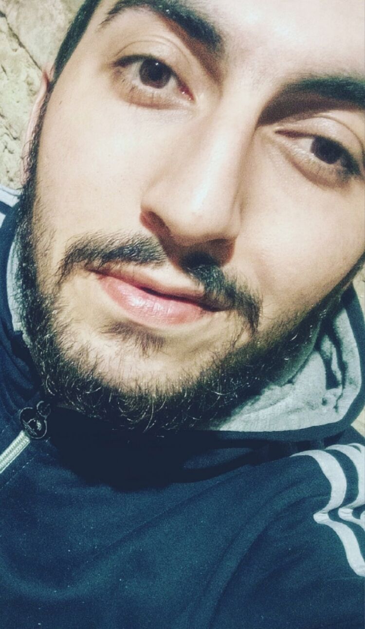  40555008  AM, 27 ,    