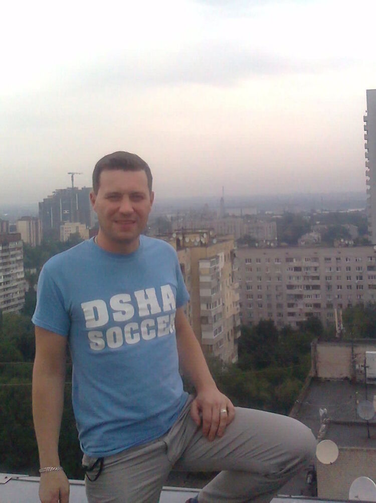  ,   Oleg, 41 ,   ,   , c 