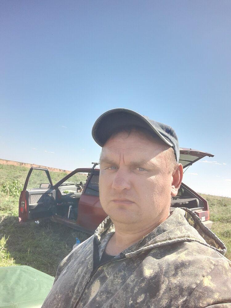  30563418  , 39 ,    