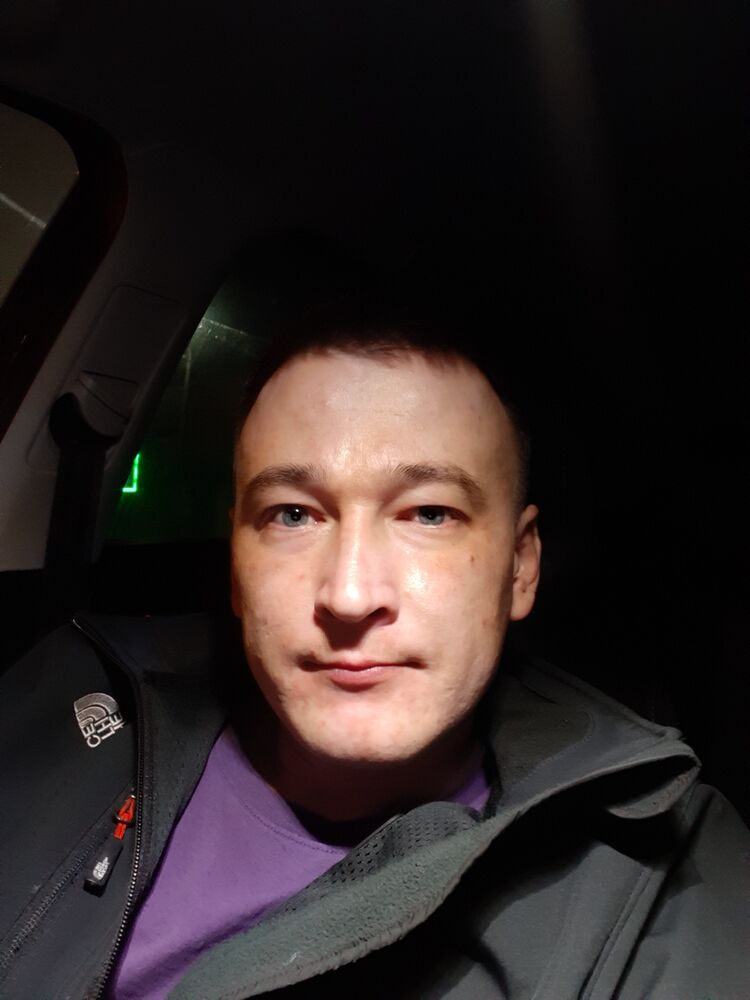  25874078  Rafis, 34 ,    