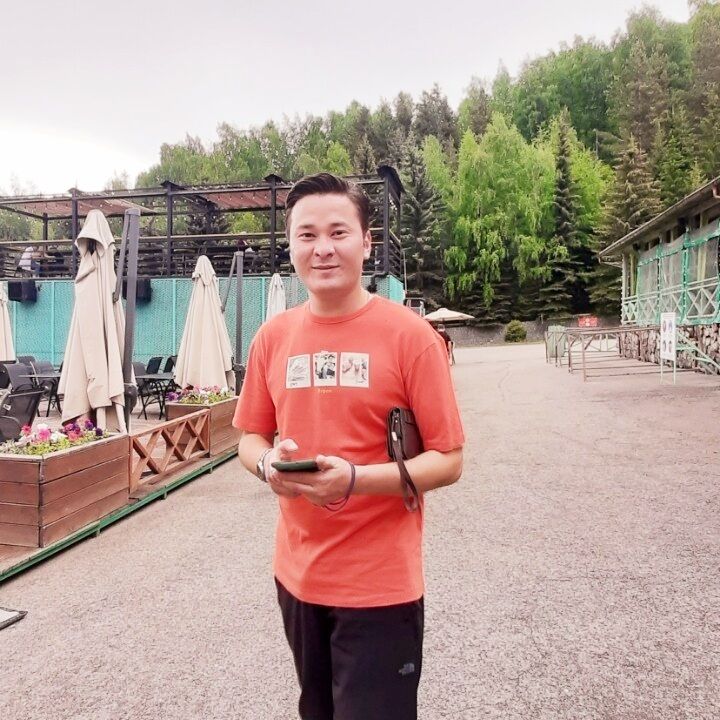  31859368  Azamat, 27 ,    