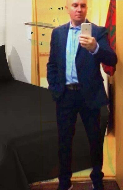  28410868  , 38 ,    -