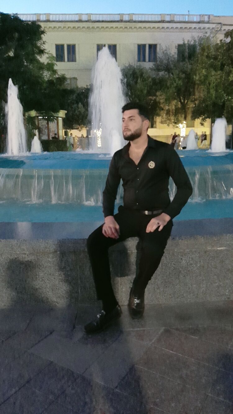  36809878  Rahib, 28 ,    