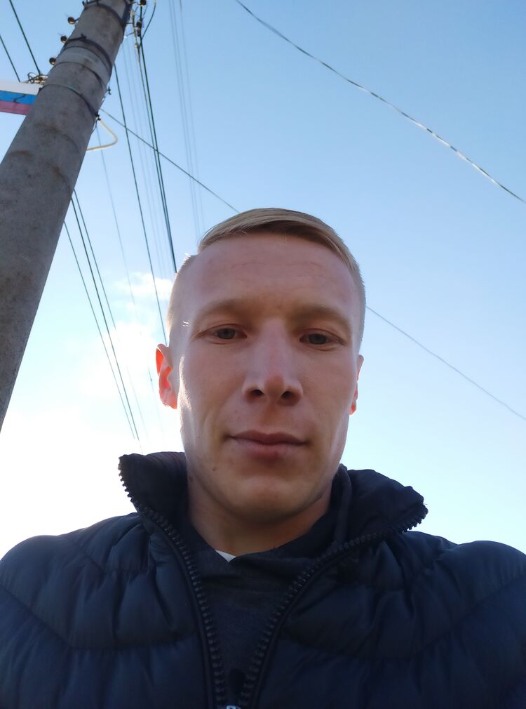 ,   Nikolay, 27 ,   c 