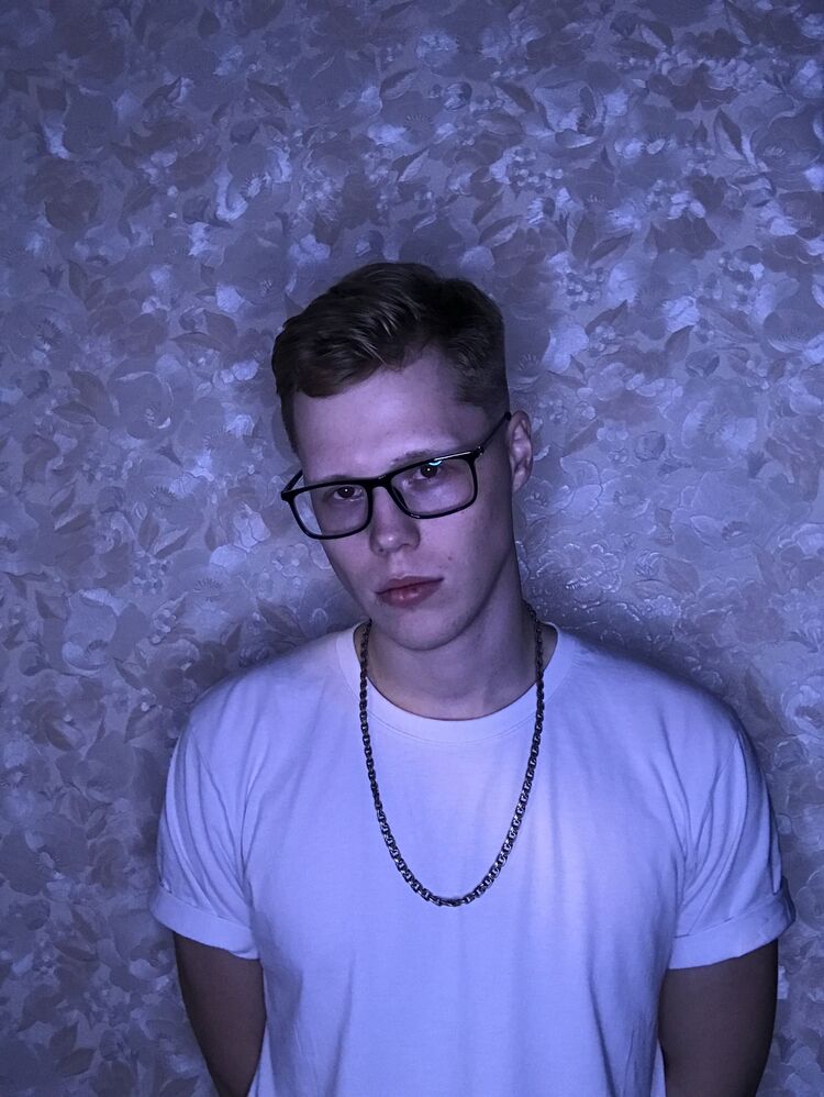  --,   , 28 ,   ,   