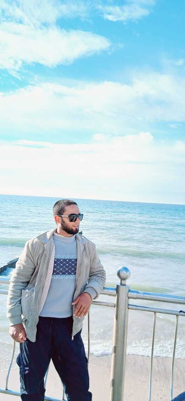  52112708  Islom, 29 ,    