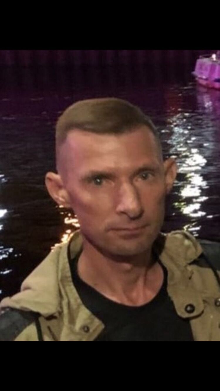  42726258  , 48 ,    