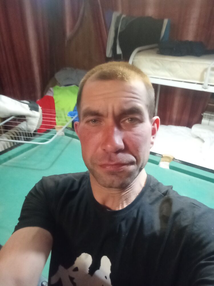  41894408  , 42 ,    