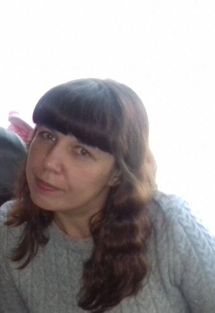  ,   Elena, 47 ,     , c 