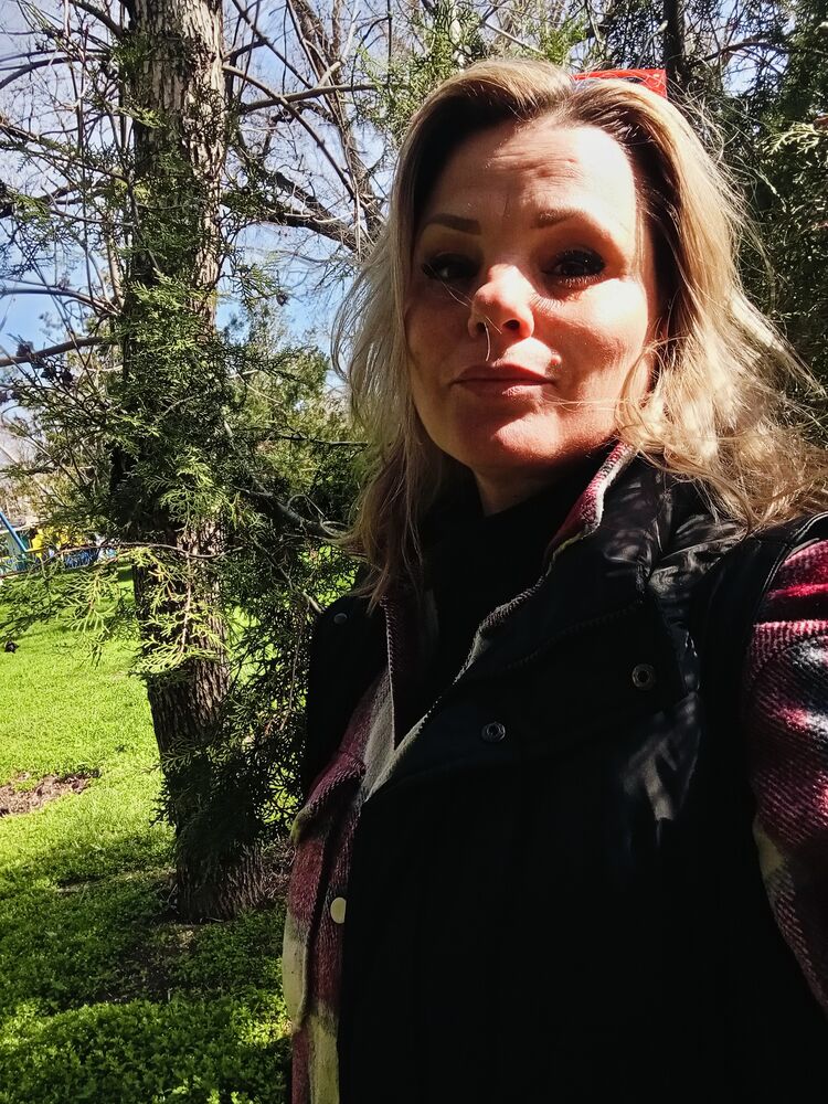  51033828  Natalie, 43 ,    