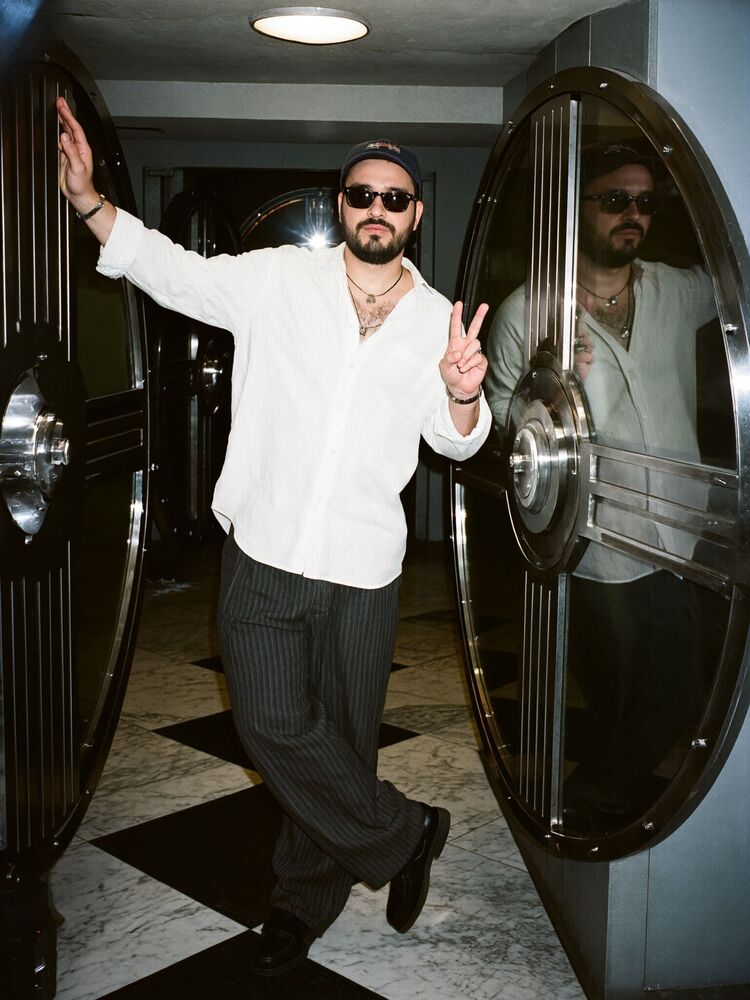 ���� 55997418 ������� ����, 33 ����, ���� ���������� � ����������