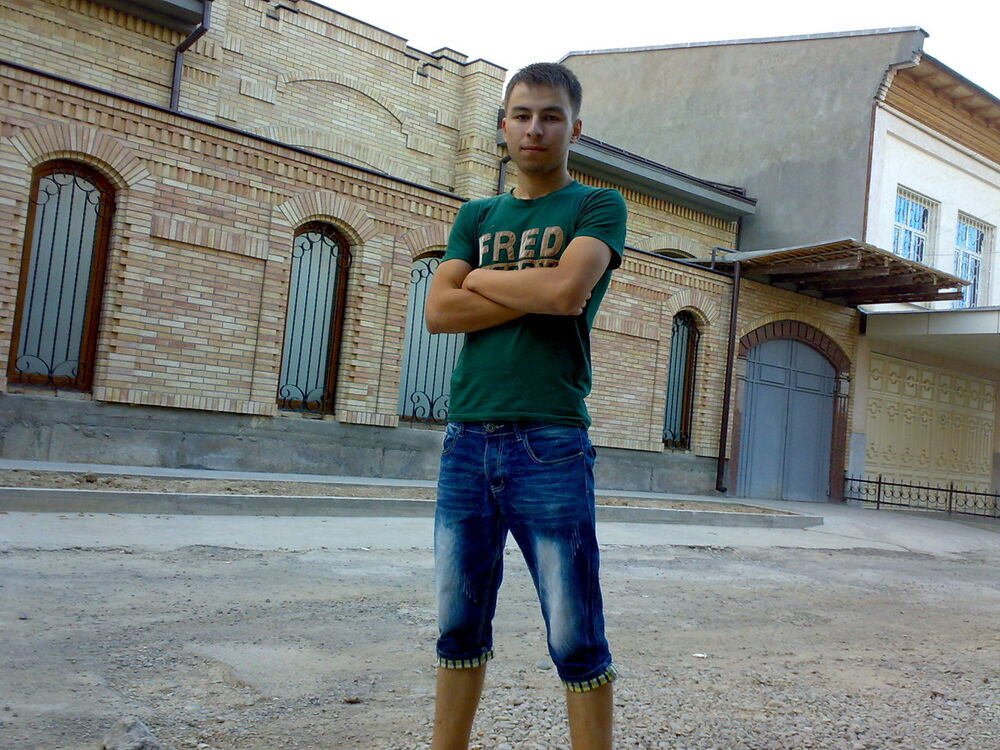  4941348  Alixan, 32 ,    