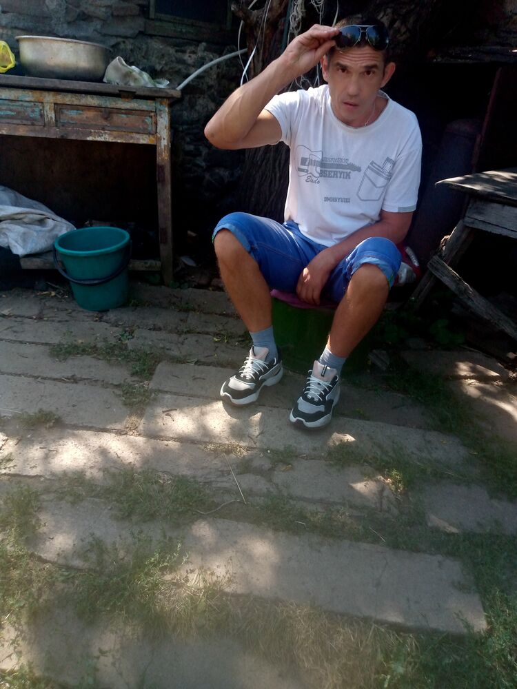  40336328  , 39 ,    