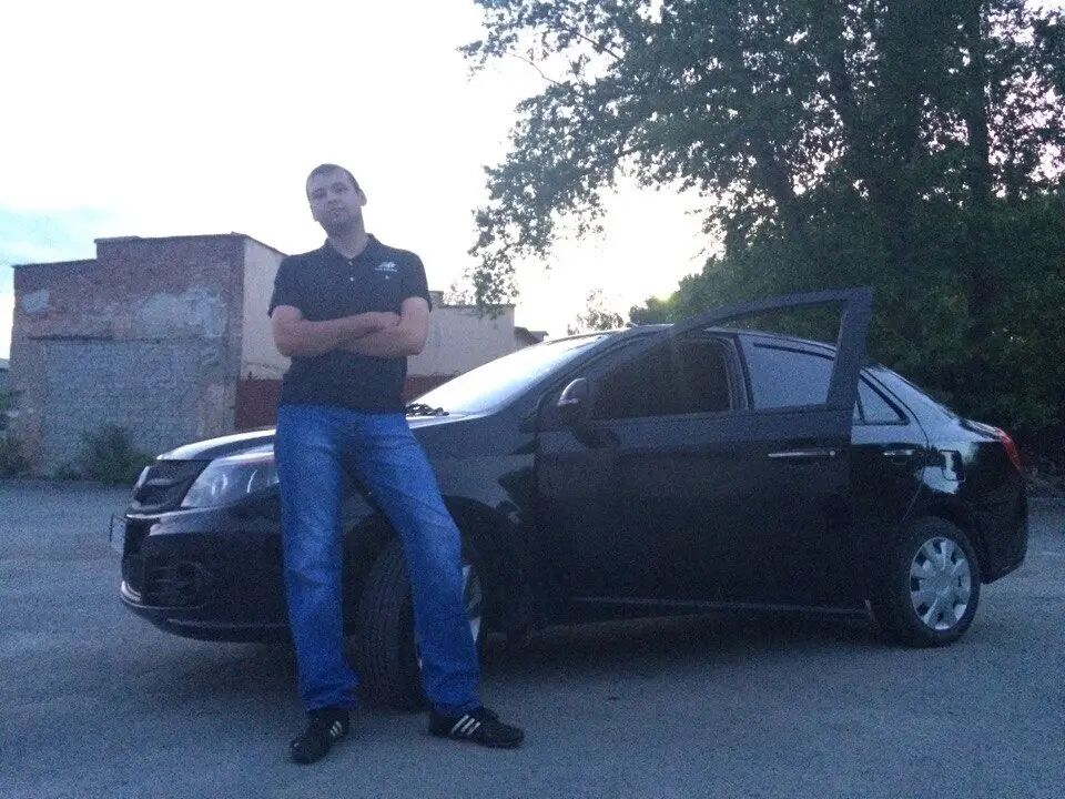  28472598  Dmitry, 33 ,    