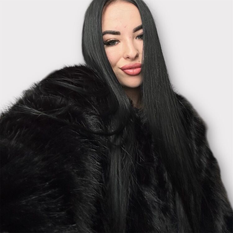  --,   , 22 ,  