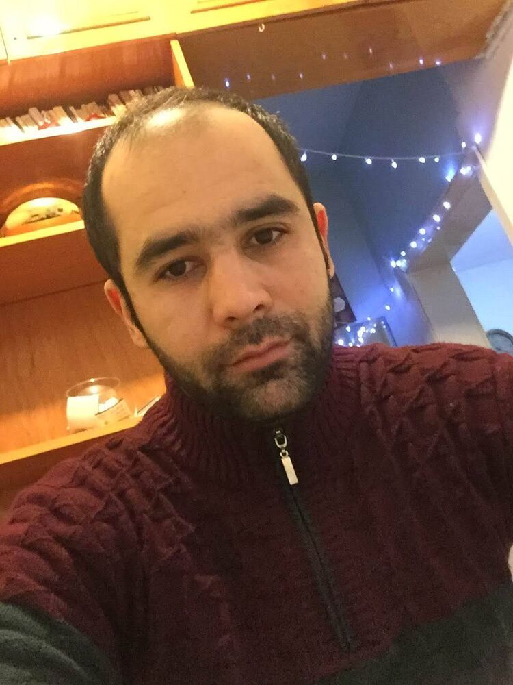  54154548  Ahmad, 36 ,    