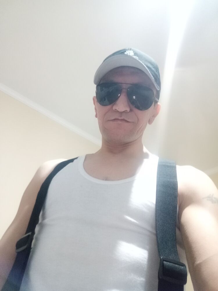  48647108  , 42 ,    