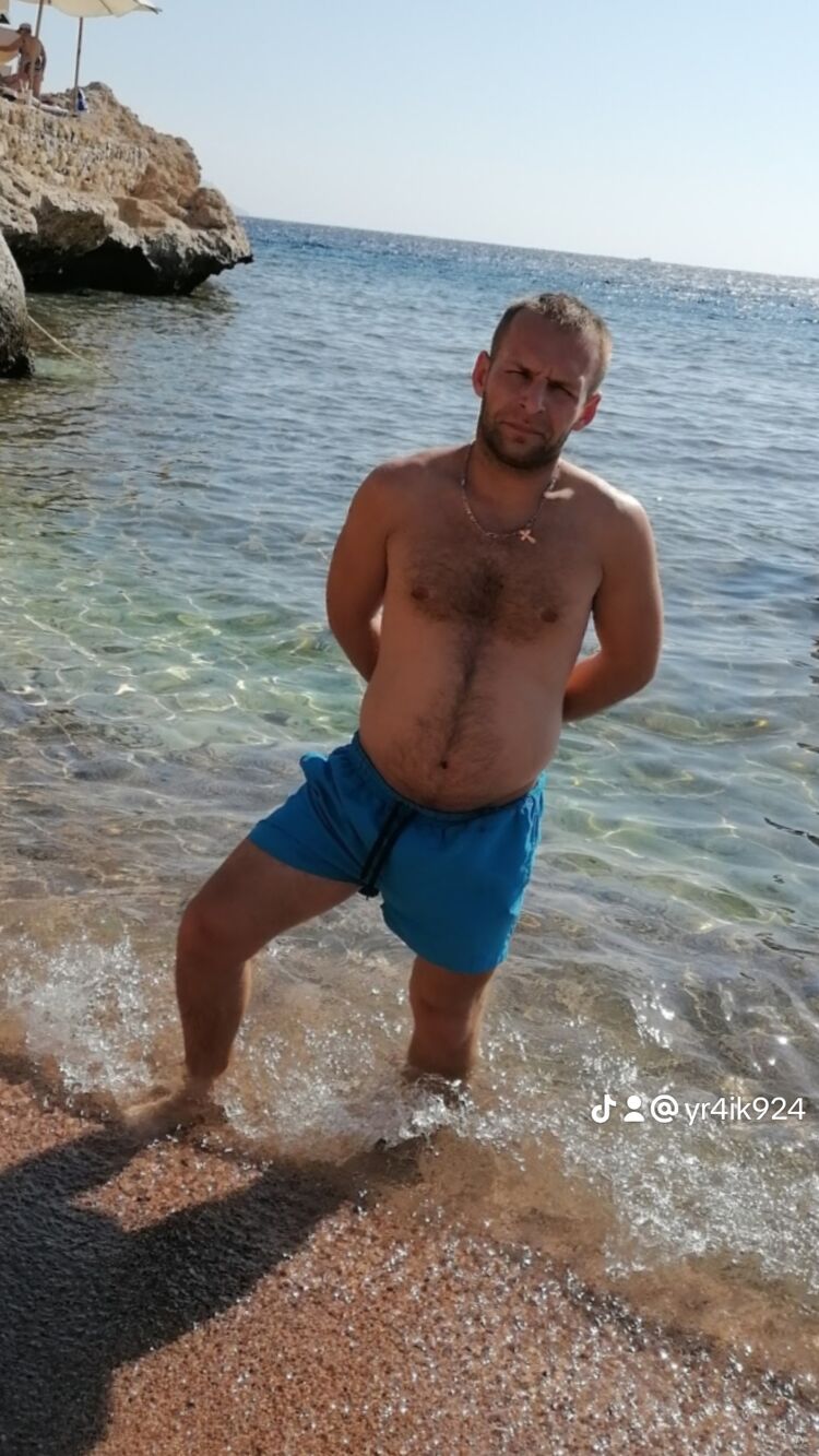  39151858  , 35 ,    