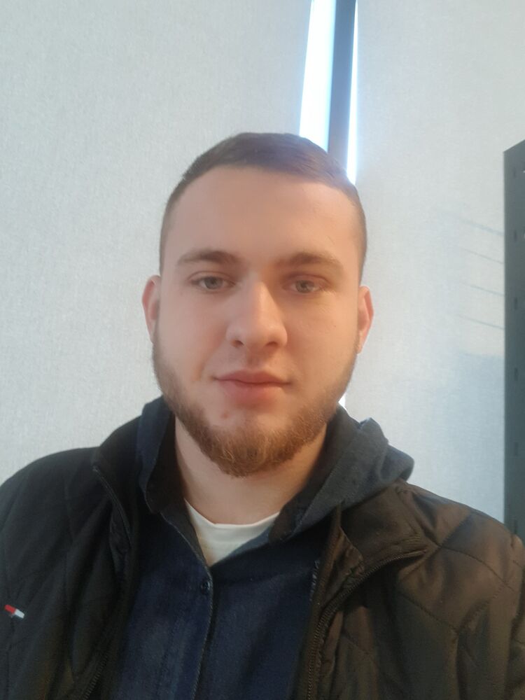  33137698  Sirazhutdin, 30 ,    