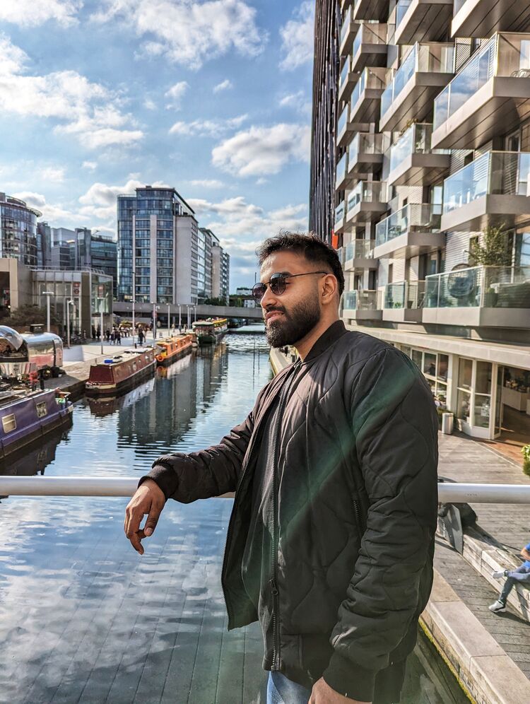  40563098  Manju, 28 ,    