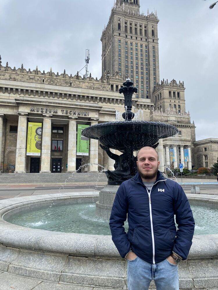  39437718  Nikolay, 24 ,    