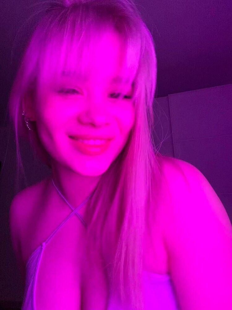  27105208  , 25 ,    -