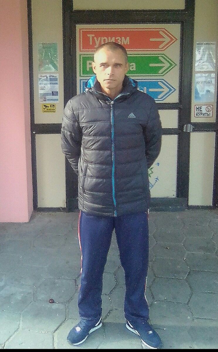  10526248  Mixa, 51 ,    