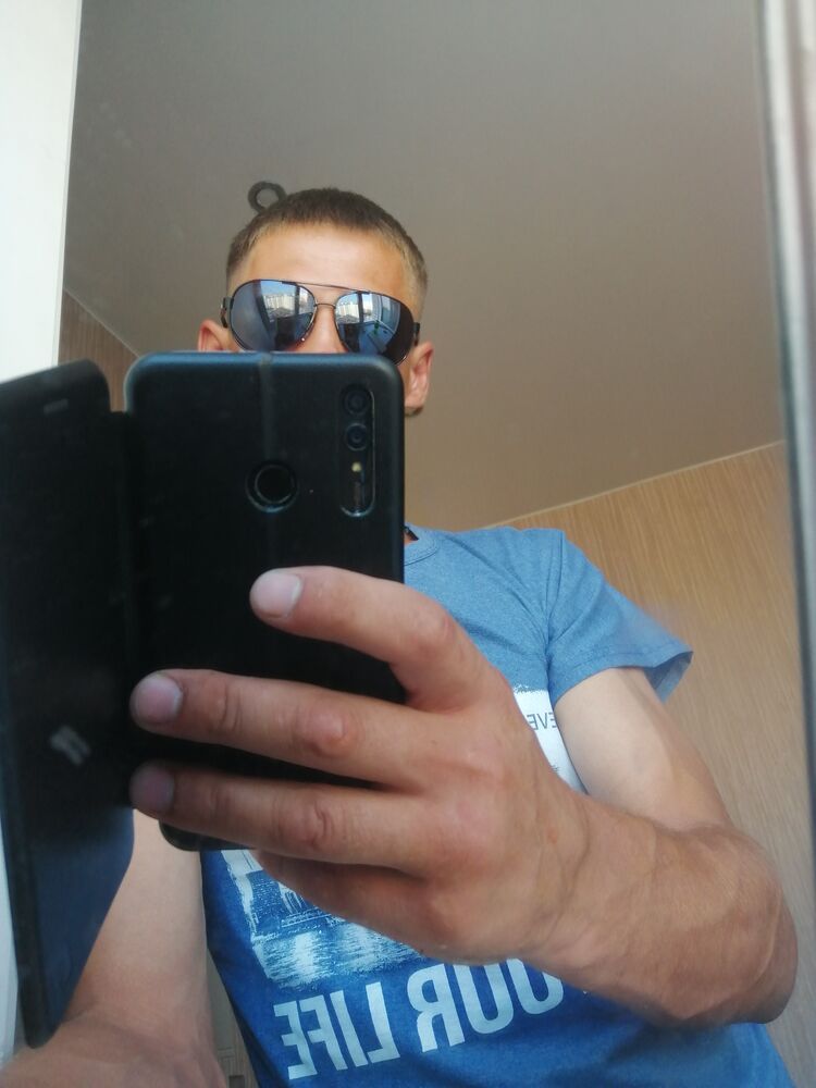 ���� 27819158 ������� ���, 33 ����, ���� ���������� � �������������