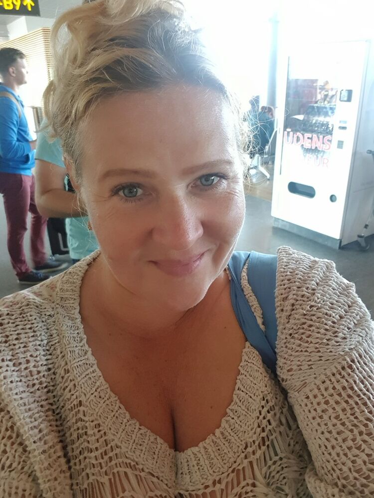  17275628  Angelika, 42 ,    Glattbrugg