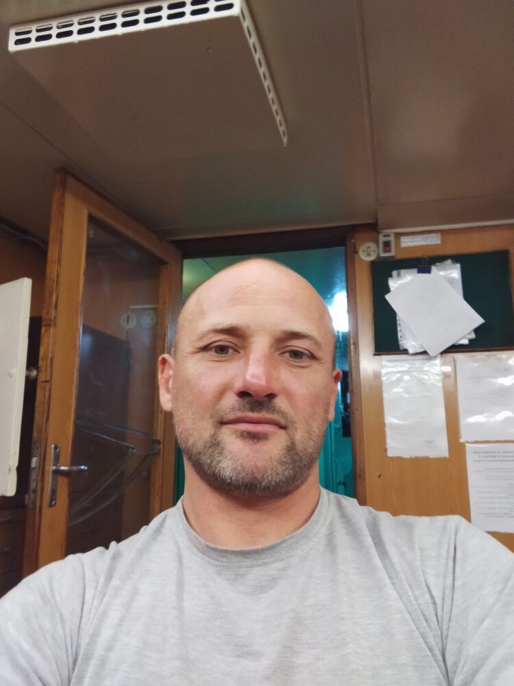  26808428  , 42 ,    