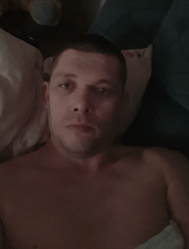  32409368  , 35 ,    