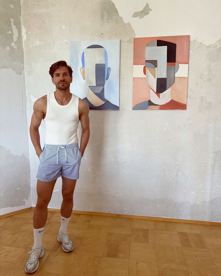  ,   , 33 ,   ,   