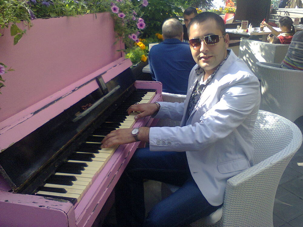  ,   ALEX, 35 ,   ,   , c 