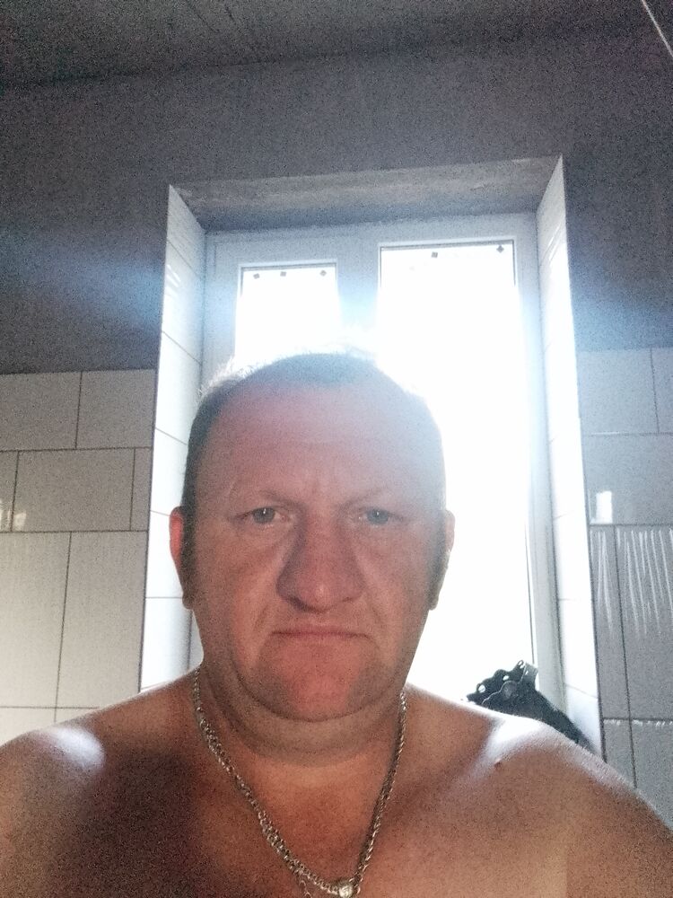  38229898  , 45 ,    