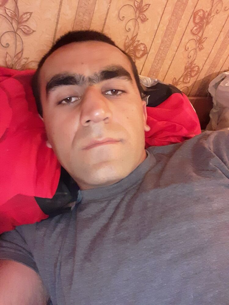  ,   Sargis, 27 ,   ,   , c 