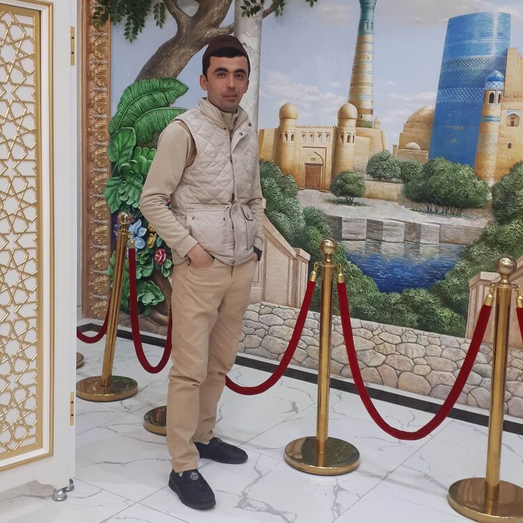  43144208  Akbar, 29 ,    Palais-Bourbon