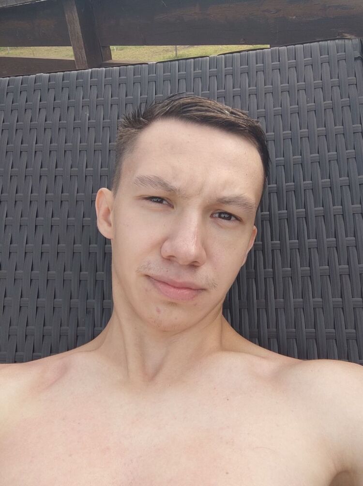  39169568  , 24 ,    