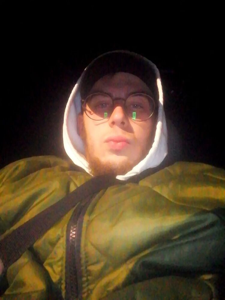  33746378  , 24 ,    