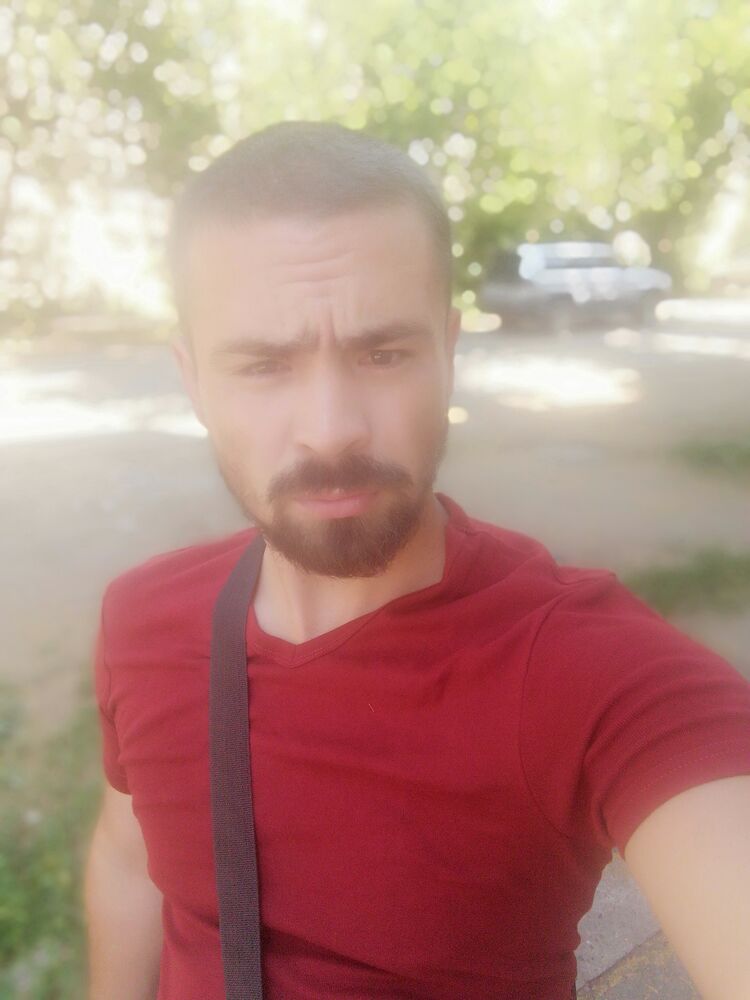  25739338  , 32 ,    