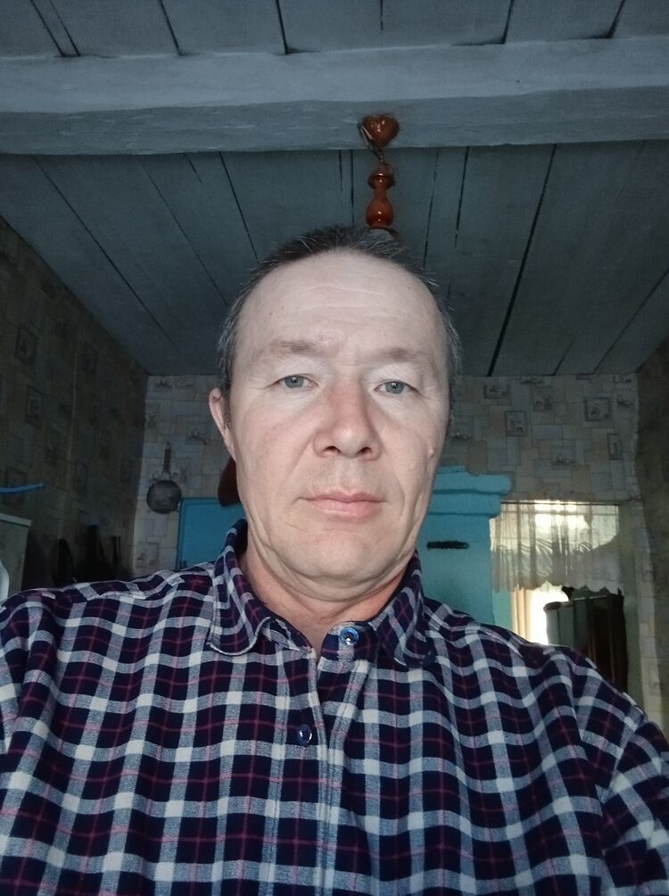  31905198  , 47 ,    