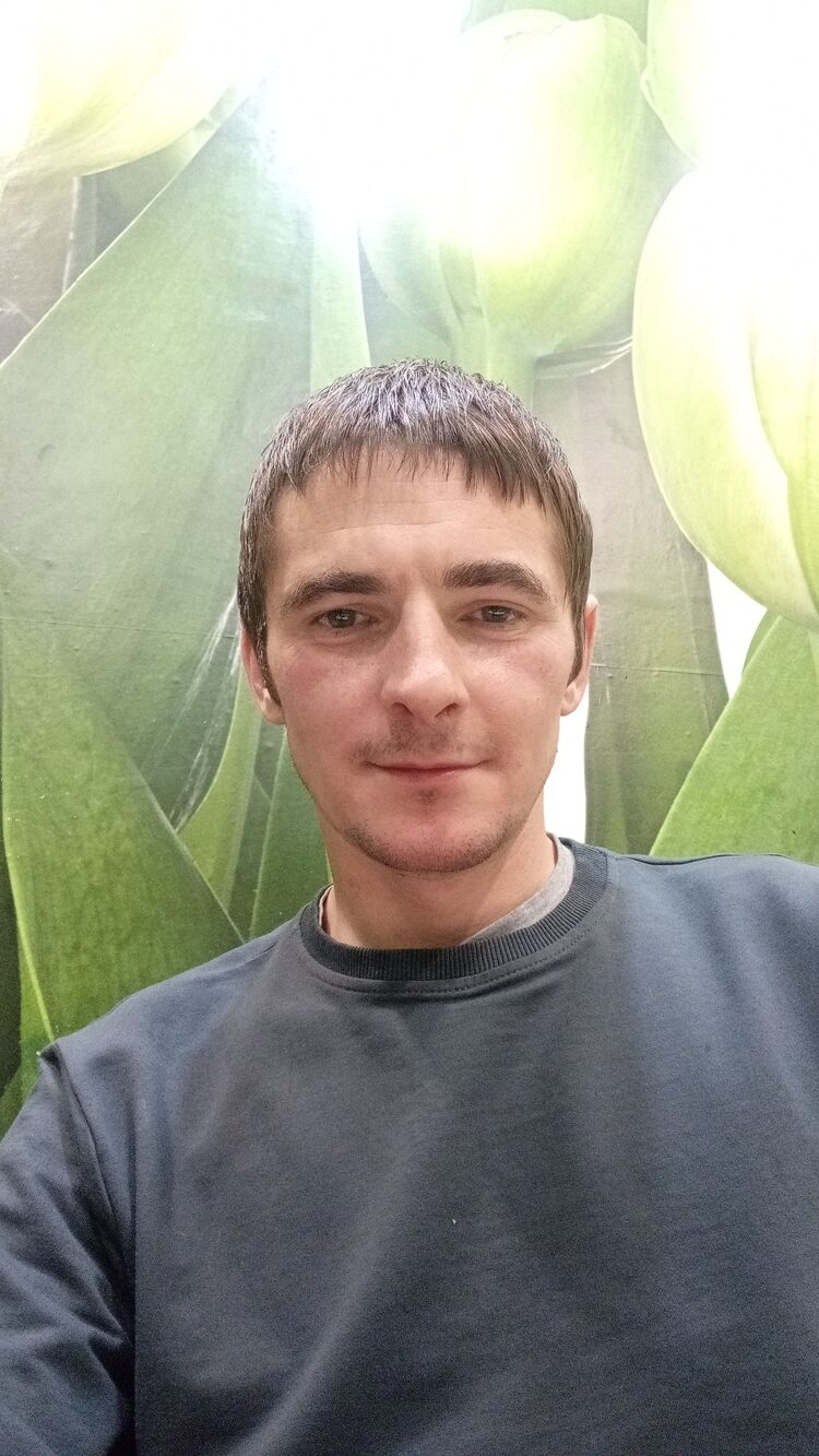  ,   Ivan, 36 ,   c 