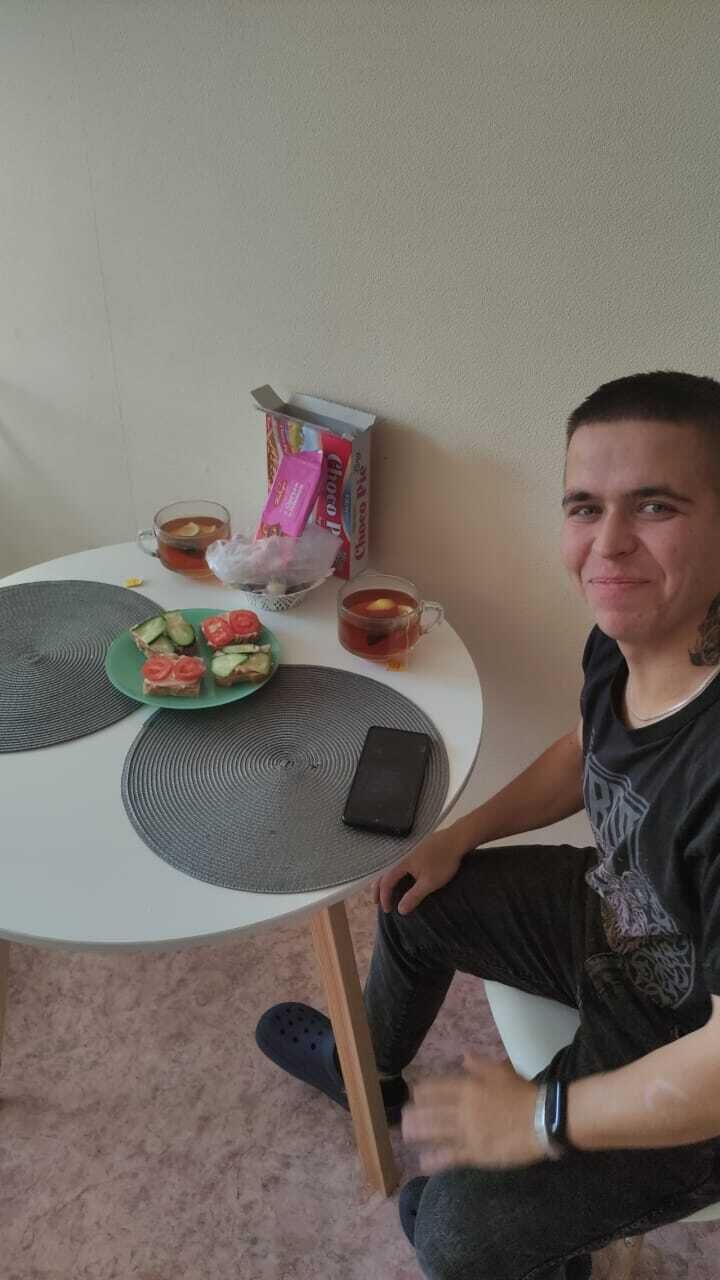  39043858  , 25 ,    