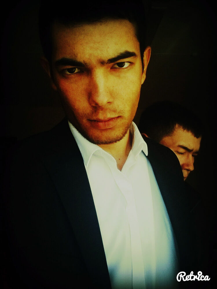  5221238  Alisher, 38 ,    