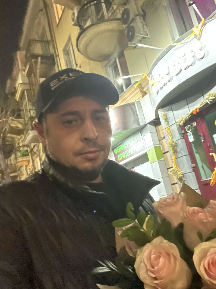  47195168  , 37 ,    