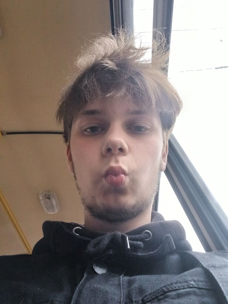  41170758  , 21 ,    
