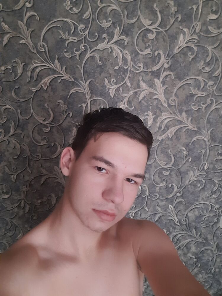  30768678  Vanya, 21 ,    