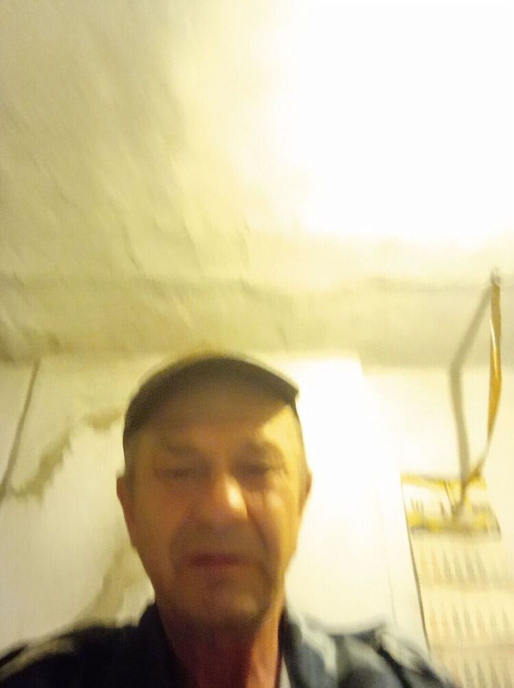  30543498  , 56 ,    