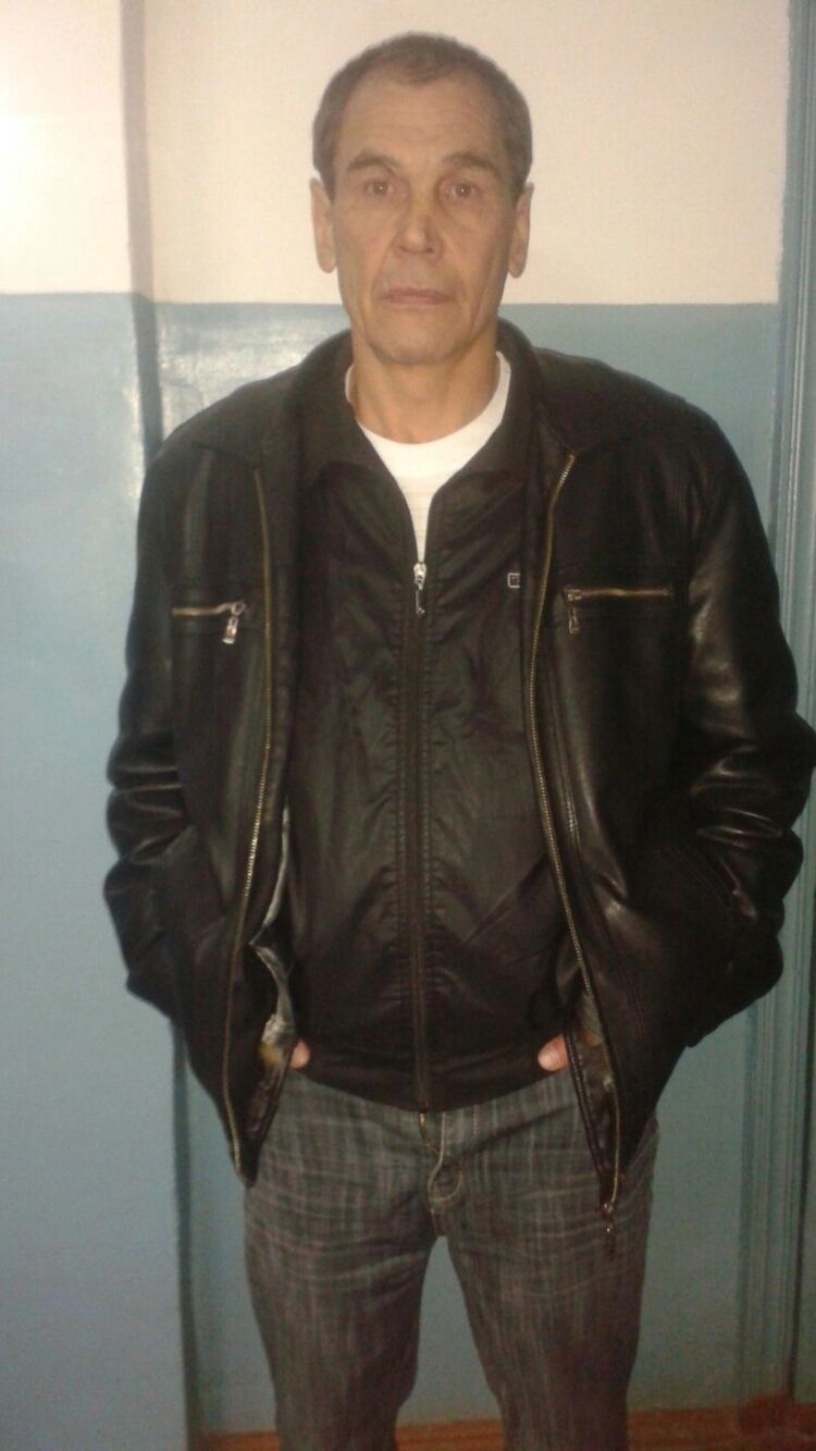  30683068  Volodya, 48 ,    