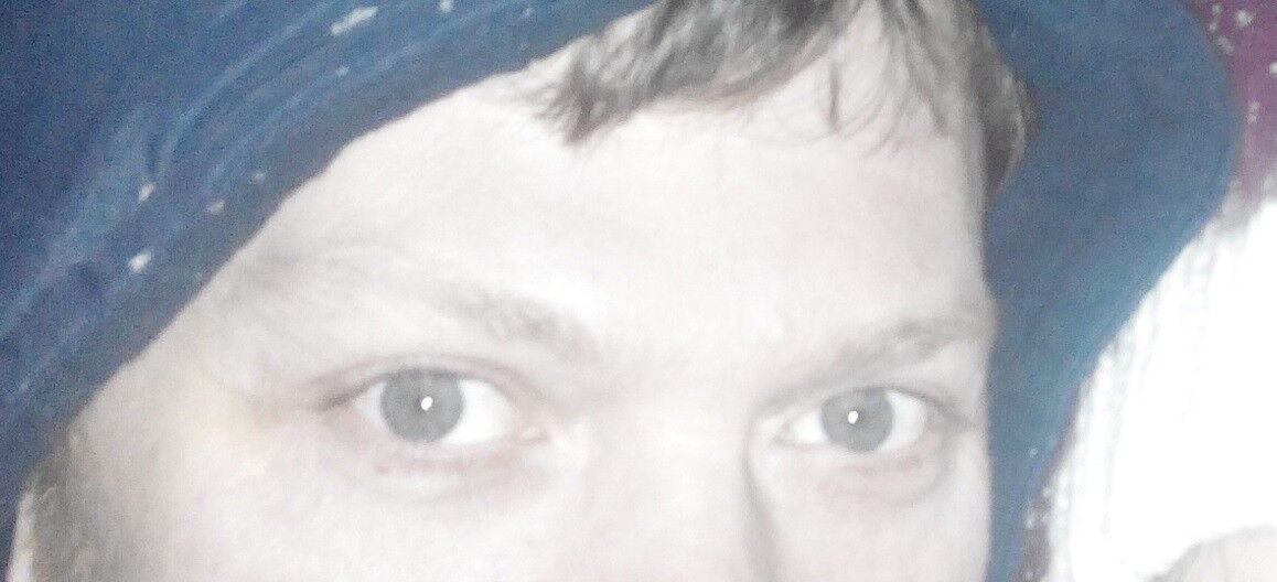  ,   Alexandr, 52 ,  